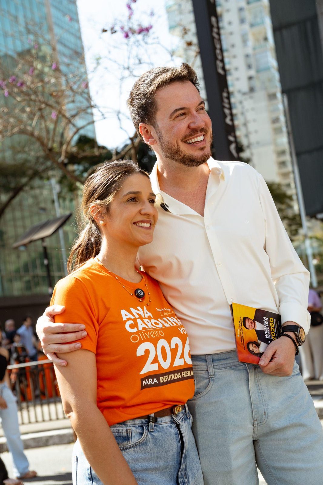 William Sanches e Ana Carolina Oliveira em campanha